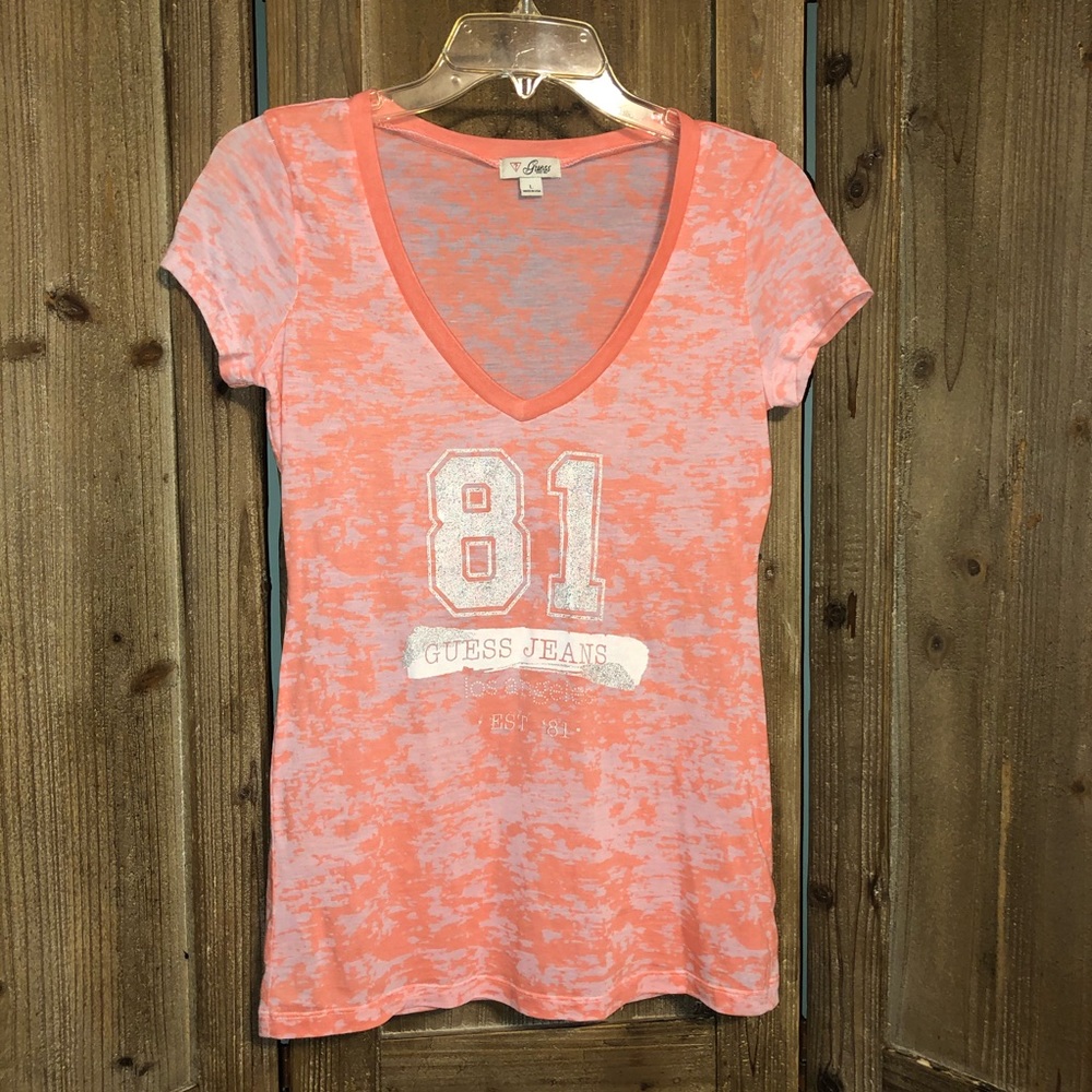 Guess v-neck tee. Large